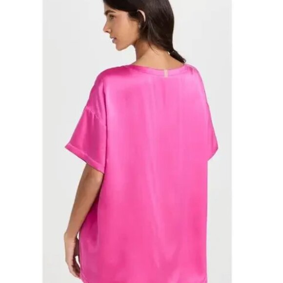 LUNYA Washable Silk Tee Set Caffeinated Pink Pajamas Size Medium w Scrunchie NEW - Picture 3 of 8